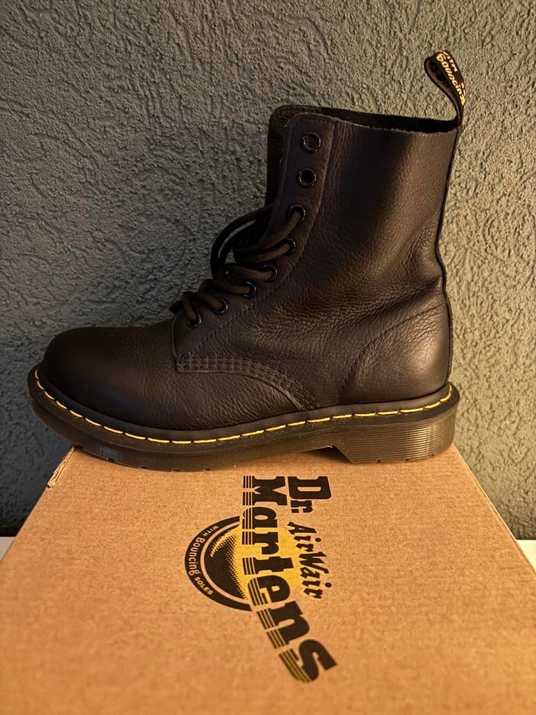 Dr. Martens zwart maat 38 AirWair, Ophalen of Verzenden, Zo goed als nieuw, Zwart