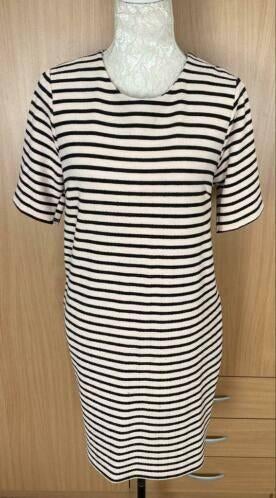 Dorothy Perkins jurk maat 42, Kleding | Dames, Beige, Maat 42/44 (L), Ophalen of Verzenden, Zo goed als nieuw