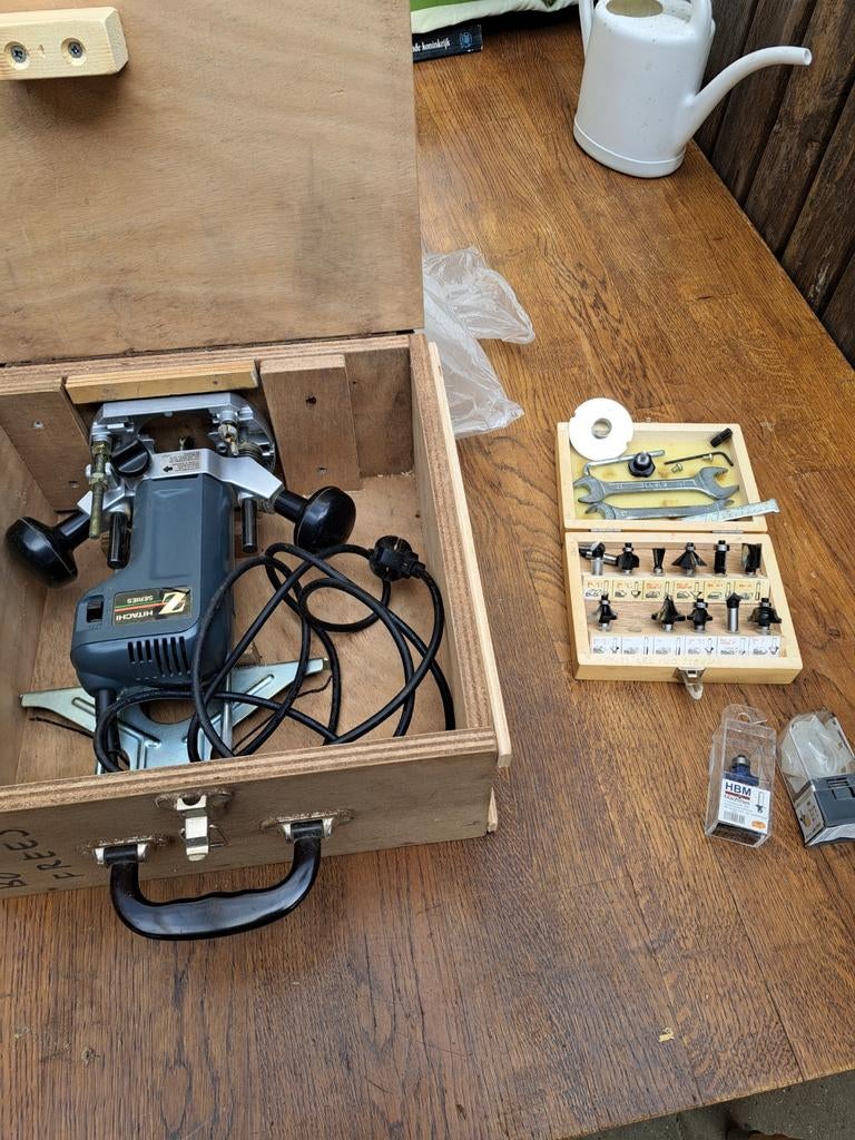 Frees, Ophalen of Verzenden, Zo goed als nieuw, Elektrisch, Bovenfrees