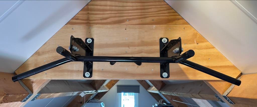 Barbarian Line Optrekstang - Robuust en Veelzijdig, Sport en Fitness, Fitnessmaterialen, Zo goed als nieuw, Oprekstang, Armen