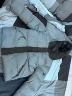 Moncler Maya donsjack - Zo goed als nieuw, Kleding | Dames, Ophalen of Verzenden, Zo goed als nieuw, Maat 38/40 (M), Grijs