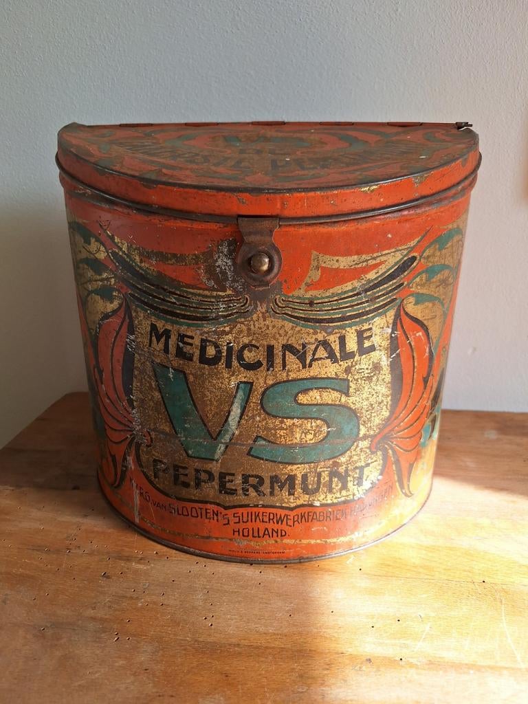Oude blikken trommel Medicinale VS Pepermunt, Verzamelen, Blikken, Ophalen of Verzenden, Gebruikt, Overige