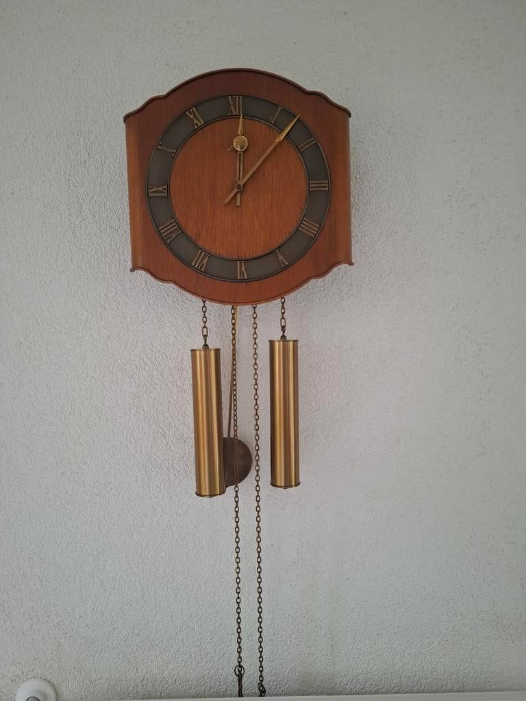 Junghans wandklok vintage, met slinger en gewichten., Ophalen, Wandklok