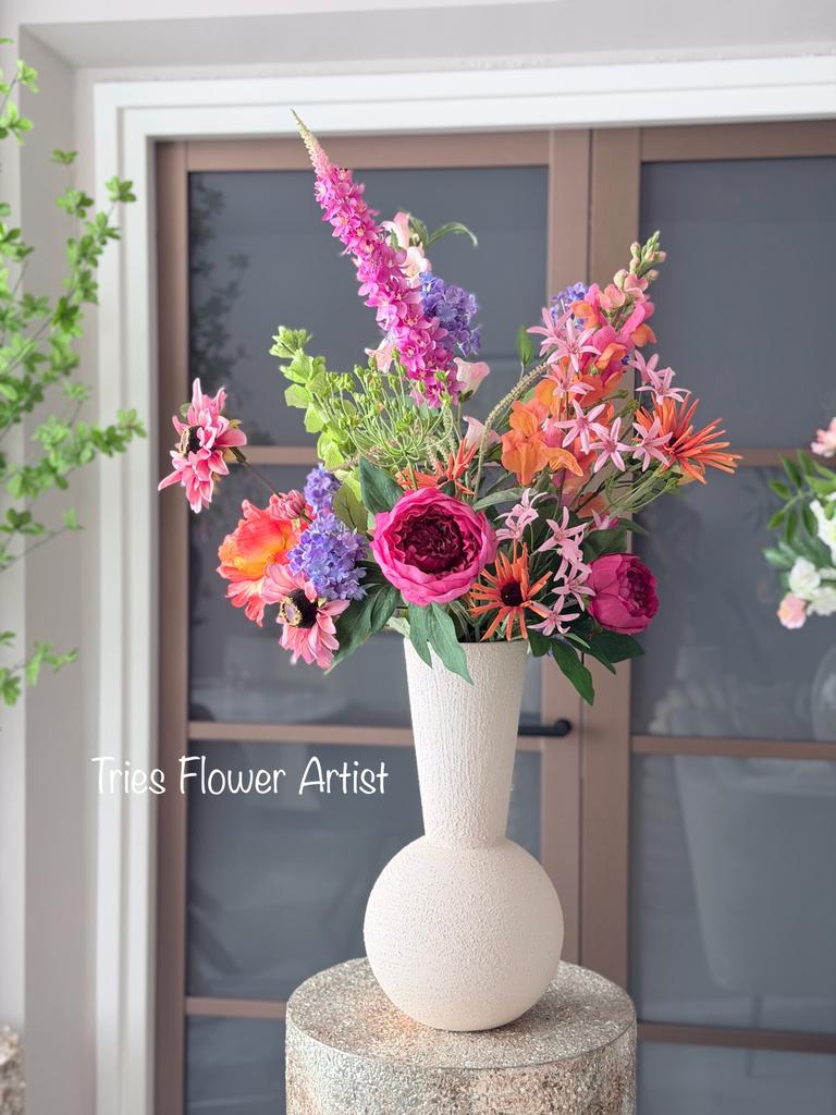 Zijden boeket Fleur inclusief vaas Nieuw, Binnen, Triesflowerartist@outlook.com, 3621HA, Nieuw
