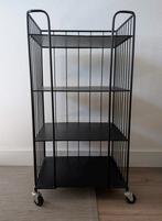 Zwart metalen stellingkast op wielen, Ophalen