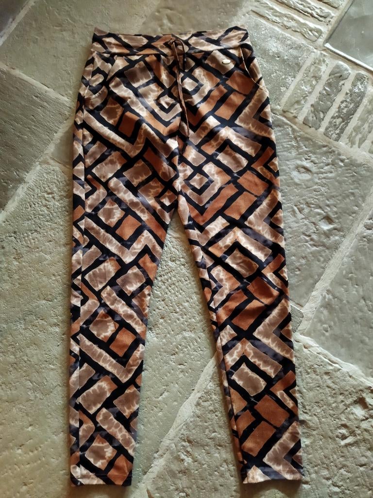 Pantalon Travelstof Angelle Milan Maat M, Kleding | Dames, Maat 38/40 (M), Ophalen of Verzenden, Zo goed als nieuw, Lang