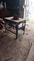 Robuuste zaagtafel met krachtstroom (400V), Ophalen, Gebruikt, Cirkelzaag, Onbekend
