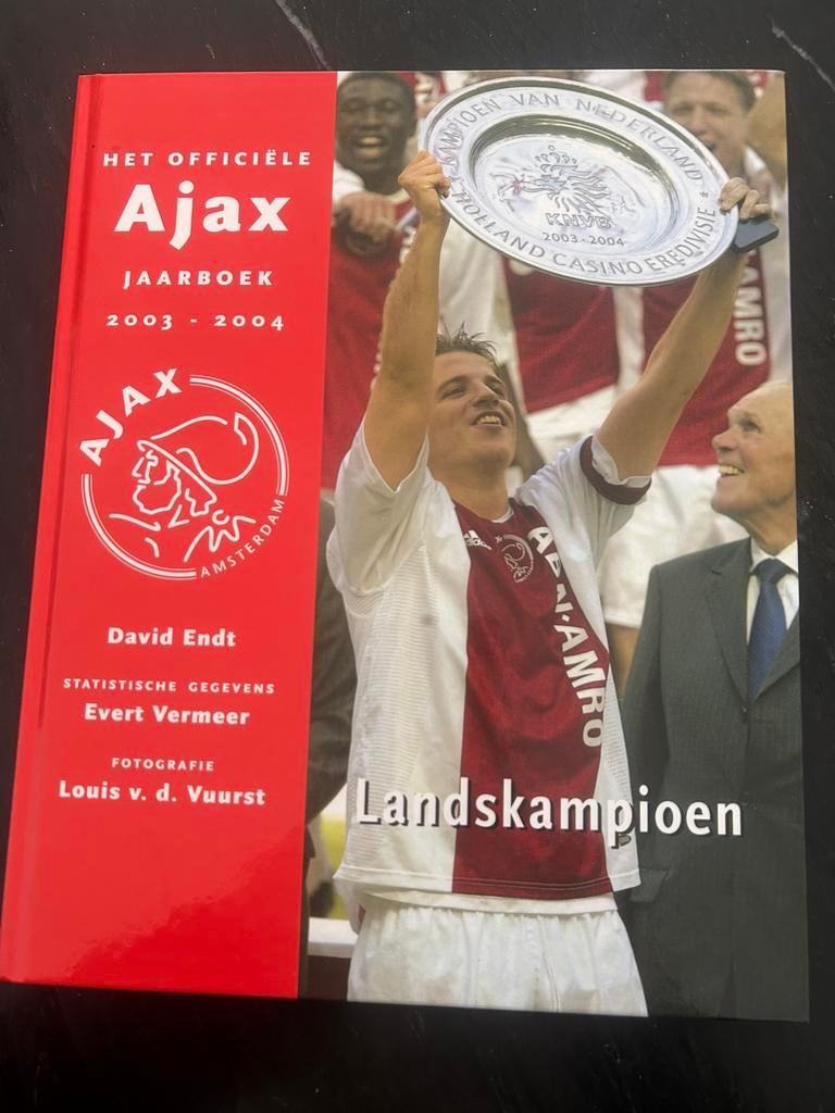AJAX het officiële AJAX jaarboek 2003-2004, Ophalen of Verzenden, Nieuw, Ajax, Boek of Tijdschrift