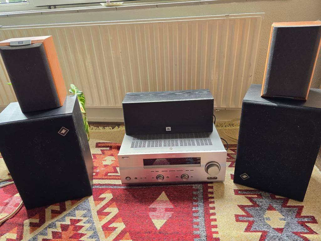 Yamaha receiver + JBL speakers. Complete Dolby 5.1 set, Ophalen