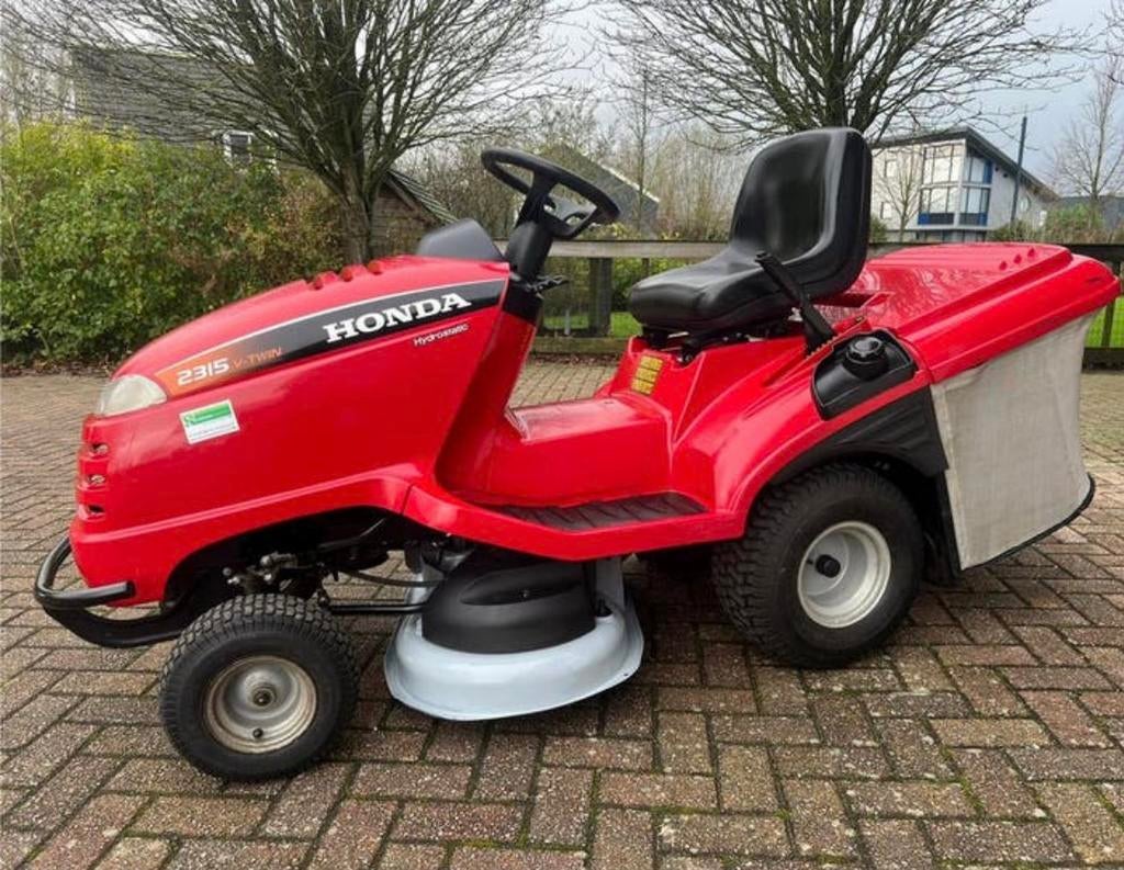 Zitmaaier Honda HF2315 HME V-Twin opvang/mulch, Tuin en Terras, Grasmaaiers, Ophalen, Zo goed als nieuw, 50 cm of meer