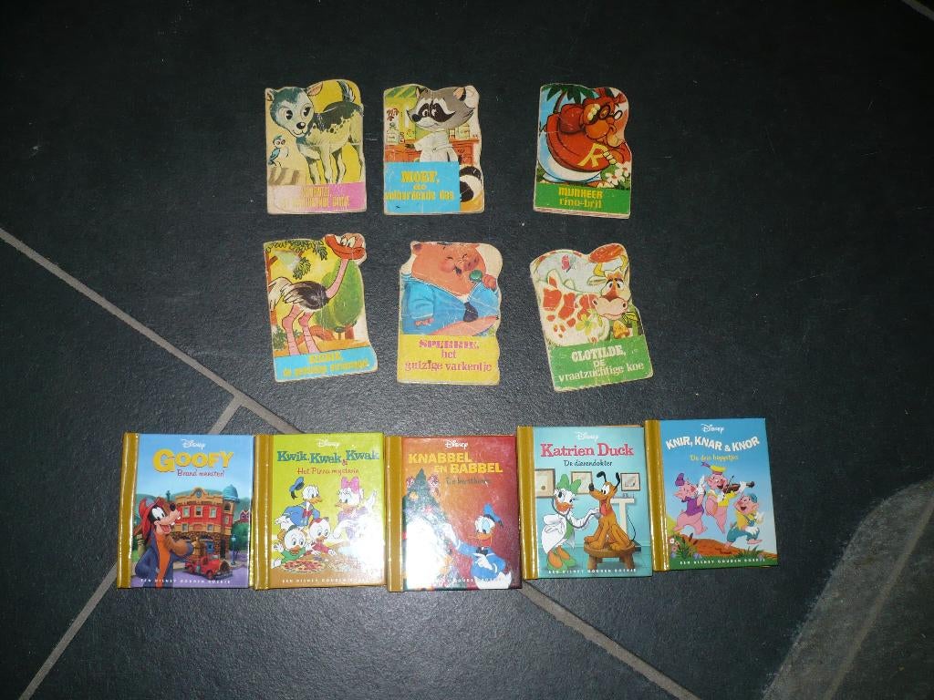 41 kleine voorlees boekjes sprookje en andere gekke boekjes, Ophalen of Verzenden, Gelezen, 1 tot 2 jaar
