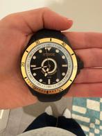 Ongedragen Kyboe horloge - Zwart met gouden accenten - Nieuw, Sieraden, Tassen en Uiterlijk, Horloges | Heren, Overige merken