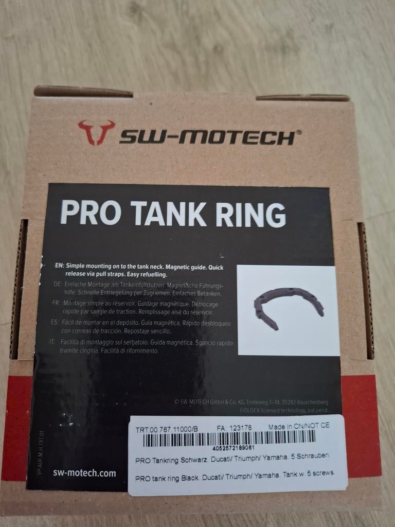 SW-MOTECH PRO Tank ring Ducati / Triumph / Yamaha, Ophalen of Verzenden, Zo goed als nieuw