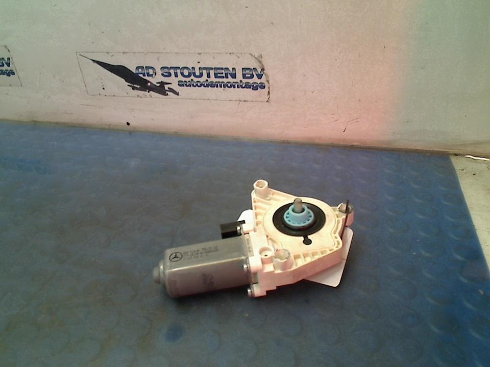 Motor Raammechaniek Links Voor B (W245) 2008, Gebruikt, Mercedes-Benz AG, Mercedes-Benz, Mercedesstraße 120, Stuttgart 70372, , Duitsland