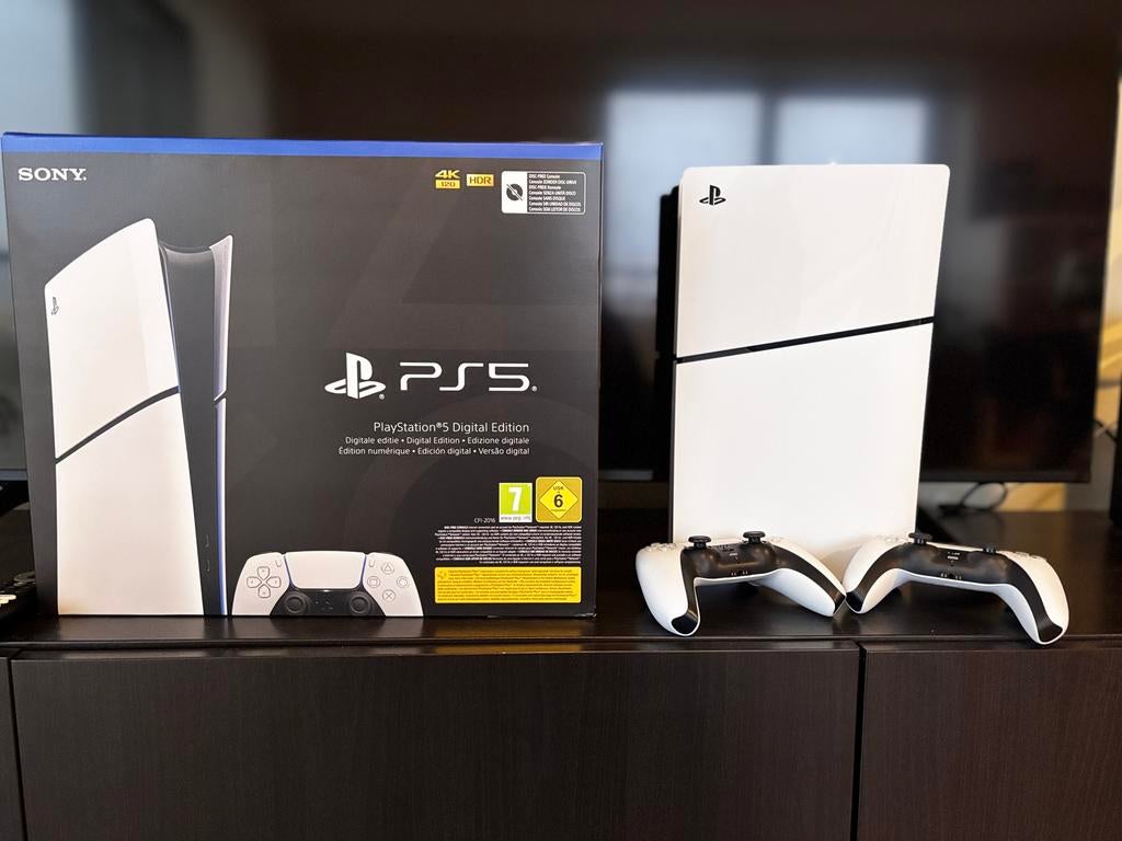 PlayStation 5 Digital Edition 2 controllers, Spelcomputers en Games, Spelcomputers | Sony PlayStation 5, Ophalen, Zo goed als nieuw