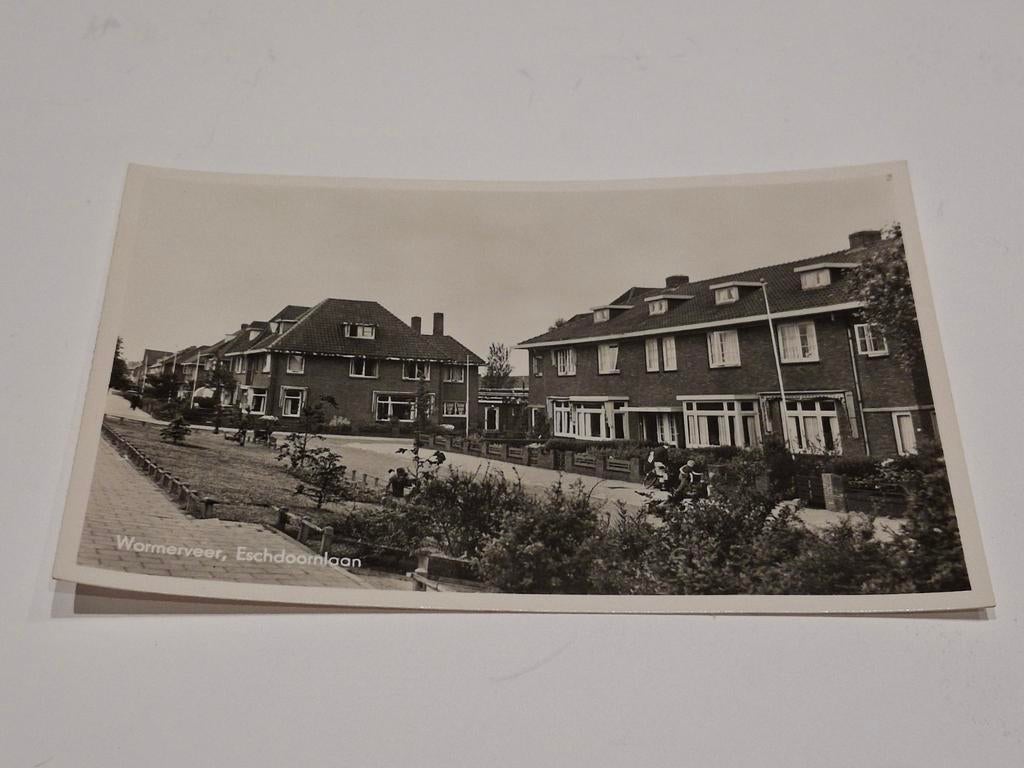 Wormerveer, Eschdoornlaan ansichtkaart, Ophalen of Verzenden, Ongelopen