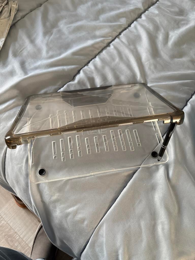 UAG hoes voor MacBook M1 2020, Computers en Software, Laptophoezen, Ophalen of Verzenden, 13 inch, Gebruikt