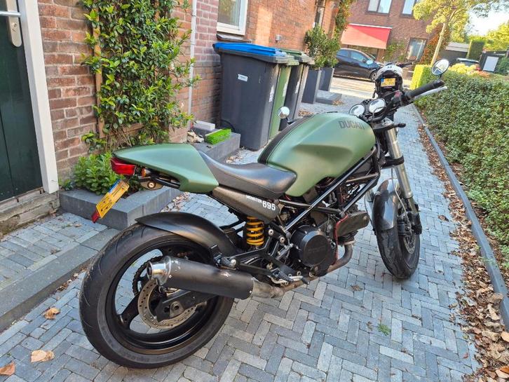Ducati Monster 695 - 2006, Motoren, Motoren | Ducati, Particulier, Naked bike, meer dan 35 kW, 2 cilinders, Motorrijbewijs A, Ophalen