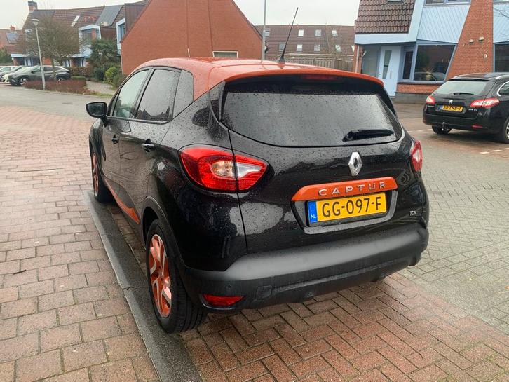 Renault Captur 0.9 2015 Zwart 60.000 km nieuwe apk en accu, Auto's, Renault, Particulier, Captur, ABS, Airbags, Airconditioning