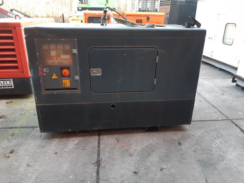 35 KVA aggregaat te huur zuinig en stil, Ophalen, Zo goed als nieuw, Dieselolie