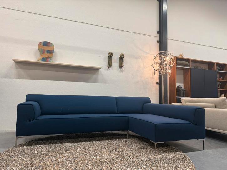 Nieuw Design on Stock Bloq Hoekbank Ploegwool 45 Bank Blauw, Huis en Inrichting, Banken | Bankstellen, Nieuw, Hoekbank, Vierpersoons of meer