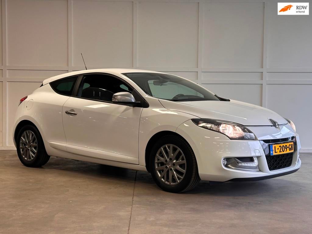 Renault Mégane Coupé 1.2 TCe Collection / 2013 / Navi / Cr, Voorwielaandrijving, Euro 5, Stof, Gebruikt
