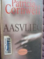 Patricia Cornwell. "Aasvlieg"., Ophalen of Verzenden, Amerika, Patricia Cornwell, Gelezen