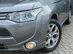 Mitsubishi Outlander 2.0 PHEV Executive Edition / TREKHAAK, 4 cilinders, Vierwielaandrijving, Hybride Elektrisch/Benzine, SUV of Terreinwagen