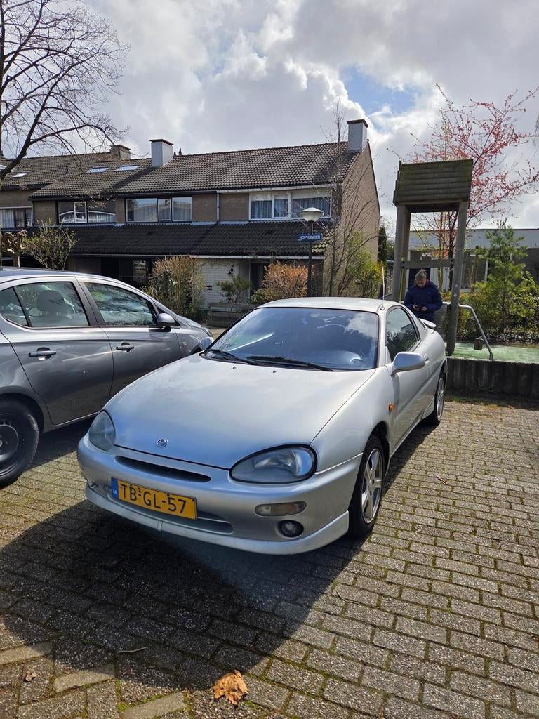Mazda MX-3 1.6 I Xtreme 16V 1998 Grijs, Auto's, Stof, MX-3, 4 cilinders, 49 €/maand
