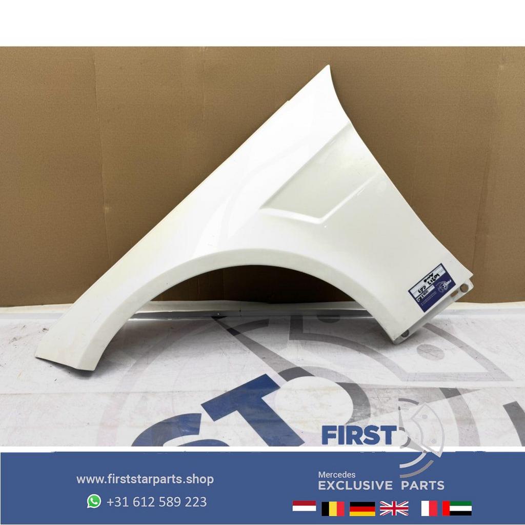 W212 S212 E63 AMG ZIJSCHERM LINKS A2128800718  Mercedes E KL
