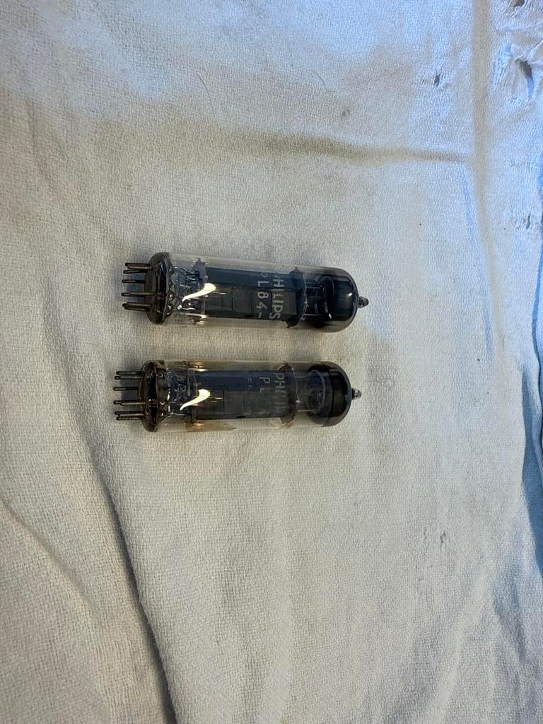 Philips PL84 buis - 2stuks, Audio, Tv en Foto, Buizenversterkers, Ophalen of Verzenden, Buis of Buizen