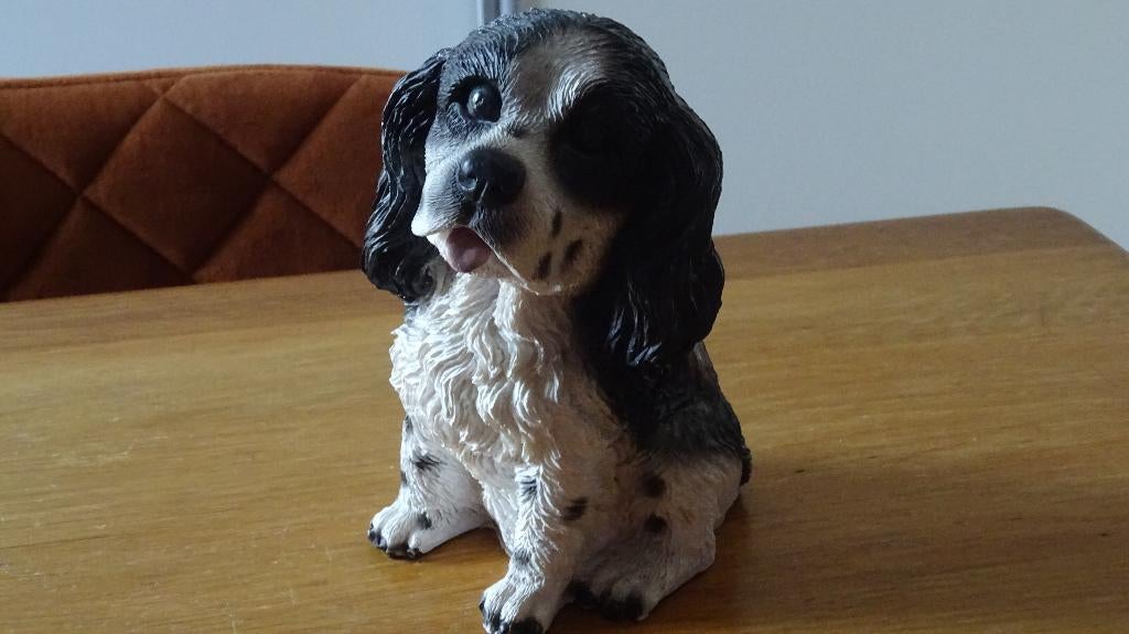 Honden Beeldje Van Polystone., Ophalen of Verzenden, Zo goed als nieuw, Dier
