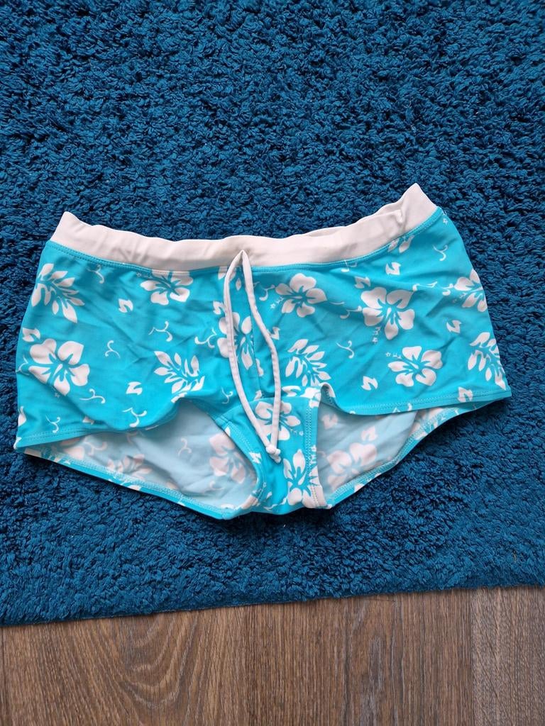 Zwembroekje s, Kleding | Dames, Badmode en Zwemkleding, Ophalen of Verzenden, Zo goed als nieuw, Blauw, Zwembroek of Short