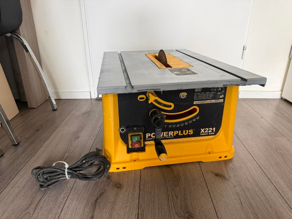 Powerplus POWX221 tafelzaag, Gebruikt, Cirkelzaag, 70 mm of meer, Ophalen of Verzenden