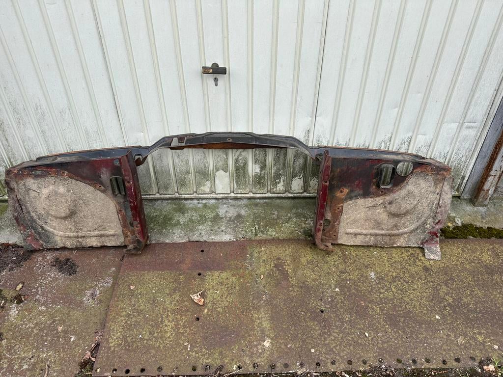 Jeep Wagoneer en Cherokee voorfront, Gebruikt, Voor, Bumper, Ophalen