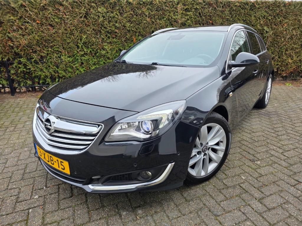 Opel INSIGNIA 1.4 T EcoFLEX Cosmo XENON Full option, Auto's, Gebruikt, 4 cilinders, Met garantie (alle), Zwart