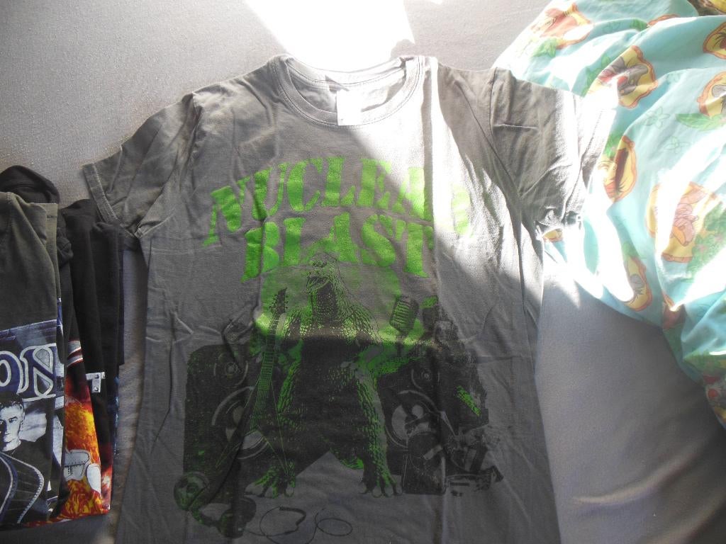 t shirt nuclear blast heavy metal maar S small  muziek label, Ophalen of Verzenden, Zo goed als nieuw, Maat 46 (S) of kleiner