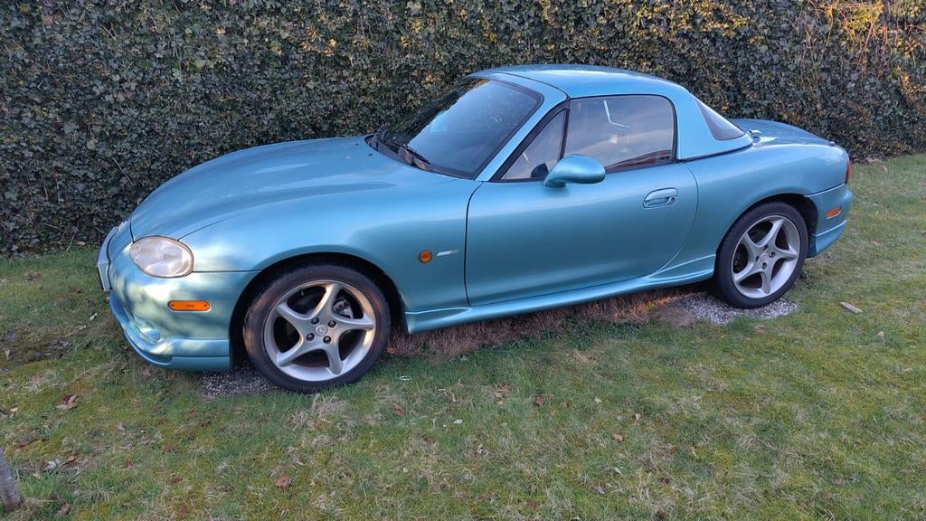 Mazda MX-5 1.6 I 2002 Blauw, Auto's, Achterwielaandrijving, 40 €/maand, 4 cilinders, Cabriolet