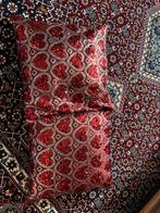 Rood Kussen met Hartjes en Pailletten, Ophalen, Zo goed als nieuw, Rood, Rechthoekig