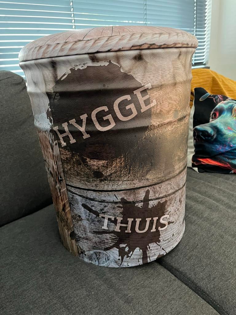 Hygge Thuis Opbergton / Poef met Houtlook, Ophalen of Verzenden, Zo goed als nieuw, Kunststof, Minder dan 50 cm