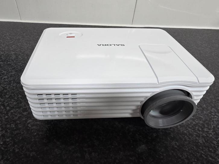 Salora led beamer mini, Audio, Tv en Foto, Beamers, Zo goed als nieuw, LED, Overige resoluties, Ophalen of Verzenden