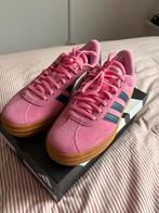 Adidas Sneakers Maat 40 - Nieuw met prijskaartje!, Kleding | Heren, Ophalen of Verzenden, Nieuw, Sneakers of Gympen