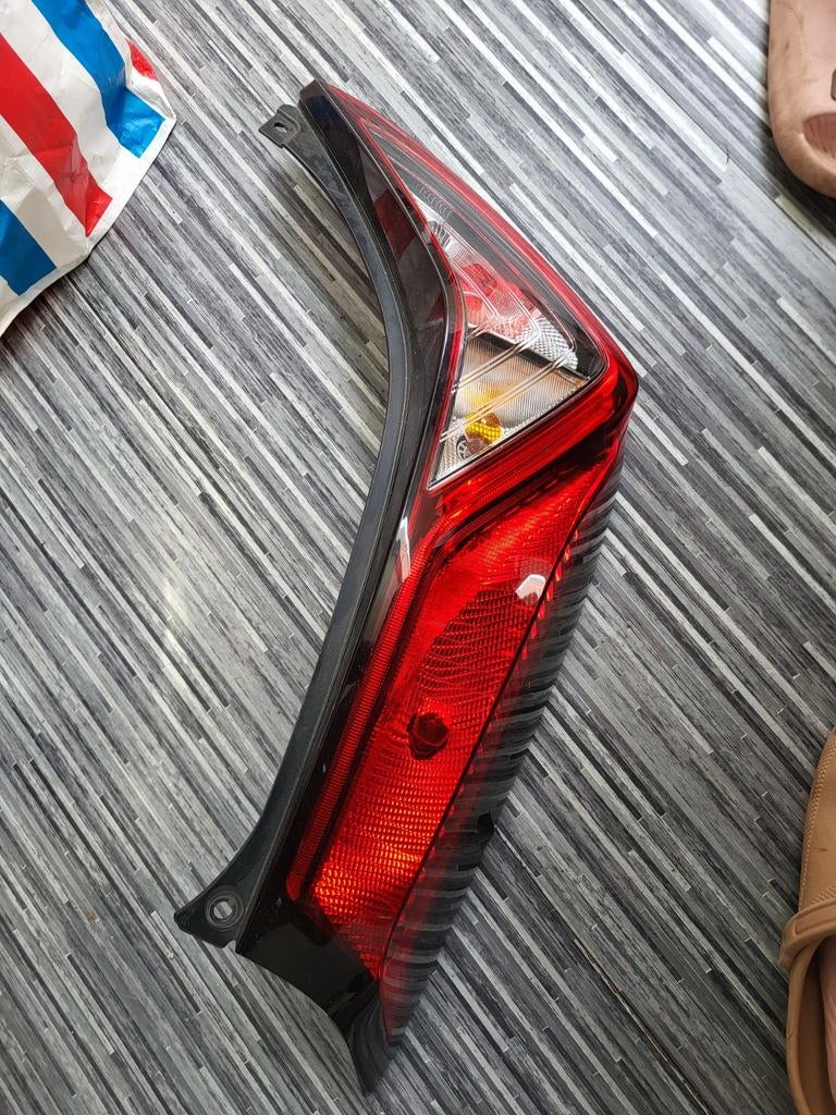 Toyota aygo links achter lamp, Ophalen, Toyota