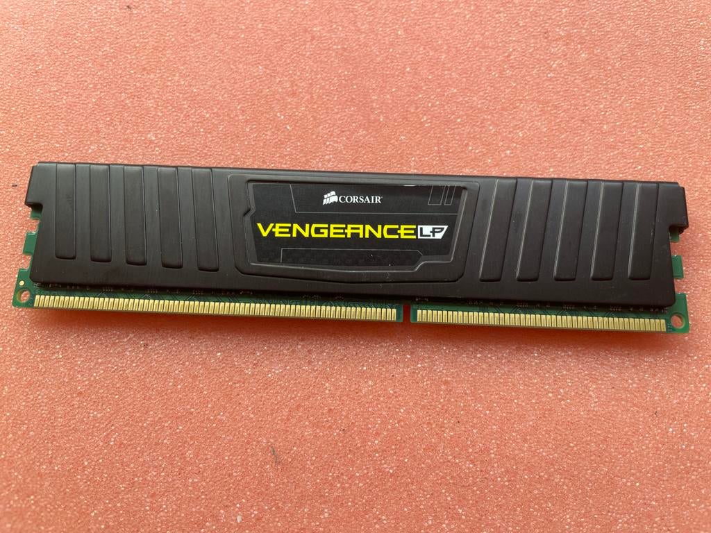 CORSAIR VENGEANCE DDR3-1600 8GB CL10 RAM Geheugenmodule, Gebruikt, 8 GB, DDR3, Ophalen of Verzenden