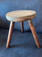 Houten ( melk) Krukje / Voetenbankje, Ophalen