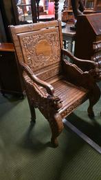 Rijk bewerkt antiek Chinees bureau met originele stoel, Ophalen of Verzenden