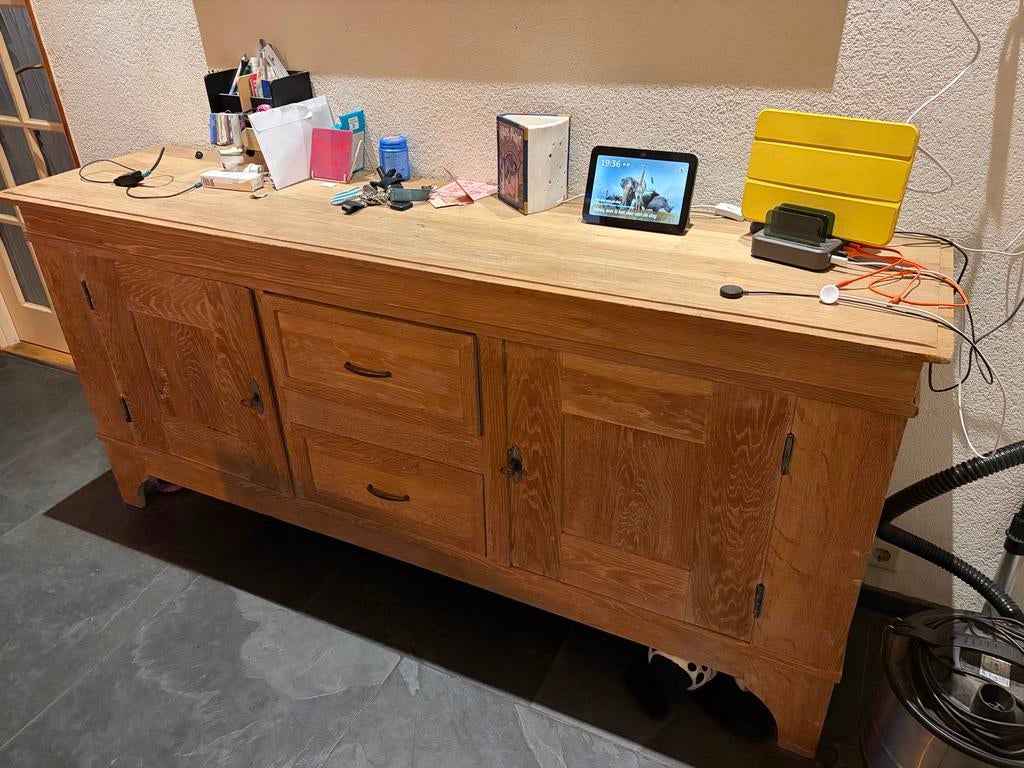 Houten dressoir met twee deuren en twee lades, Huis en Inrichting, Ophalen, Gebruikt, 150 tot 200 cm, Met lade(s)