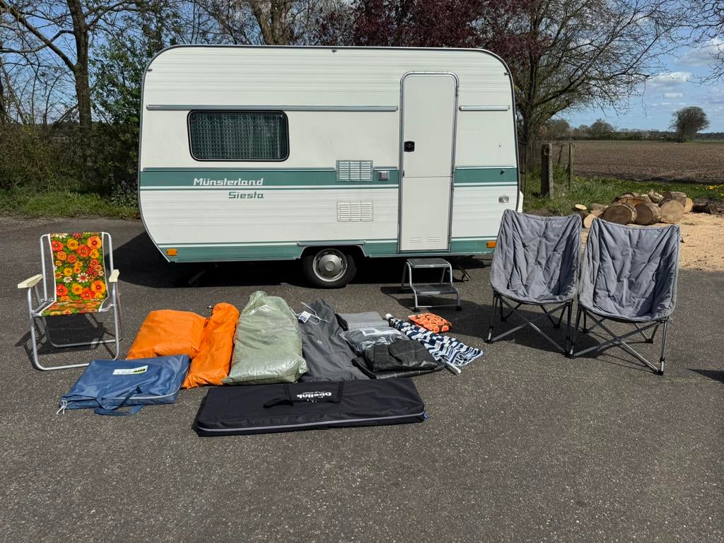 Retro Munsterland Siesta 380/ 1BK, Rondzit, Openslaande ramen, Particulier, 500 - 750 kg