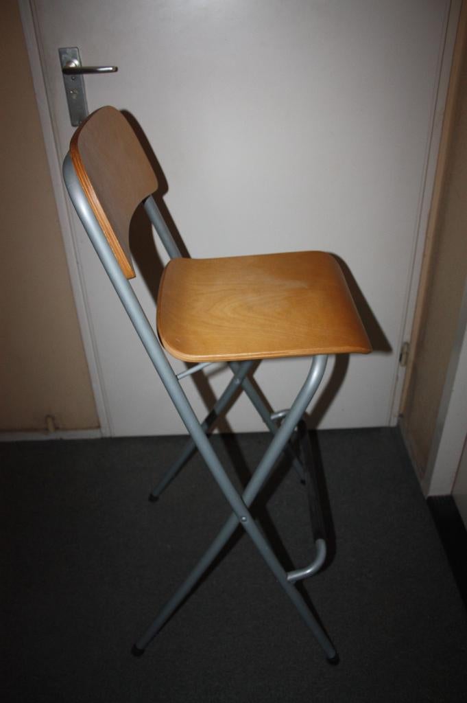 hoge klapstoel, Ophalen, Gebruikt, Bruin, Eén