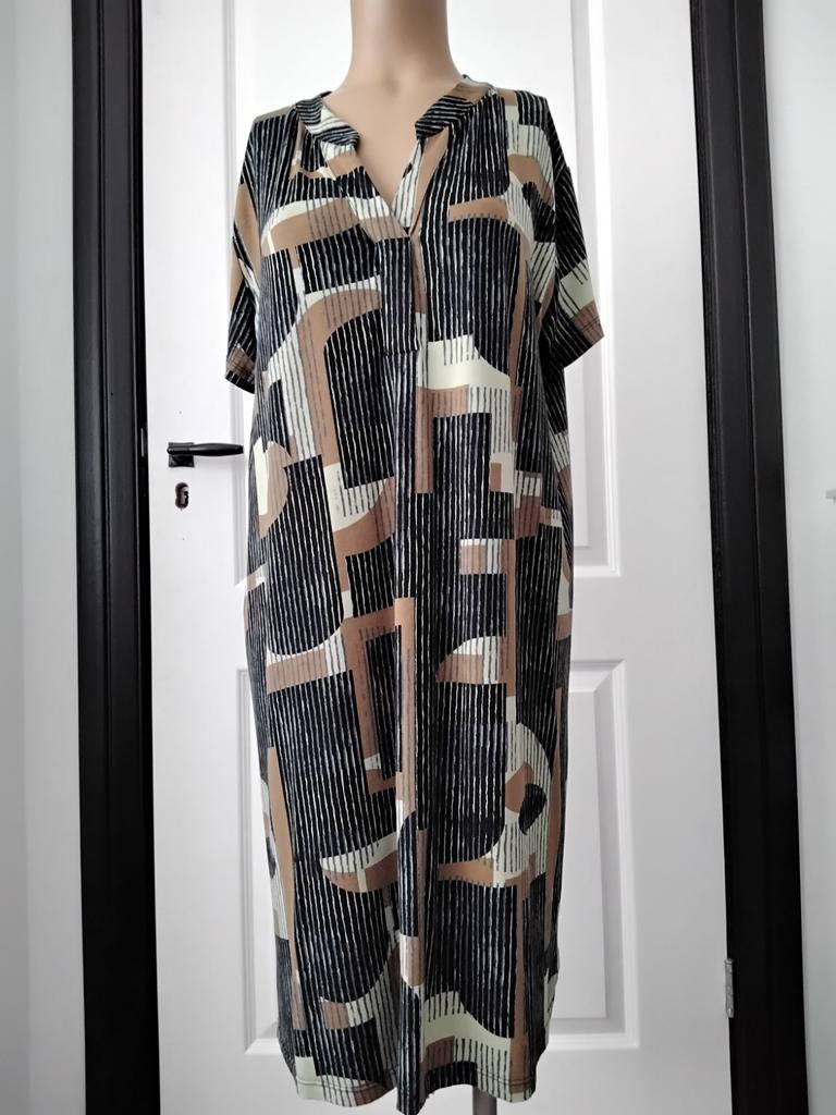 Mooi jurkje van Yest, maat M, nieuwstaat, Maat 38/40 (M), Overige kleuren, Ophalen of Verzenden, Zo goed als nieuw